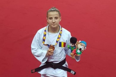 Giorgia-Barbara-Hagianu-1